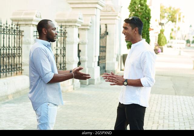 Finding the Way Between&nbsp;Us