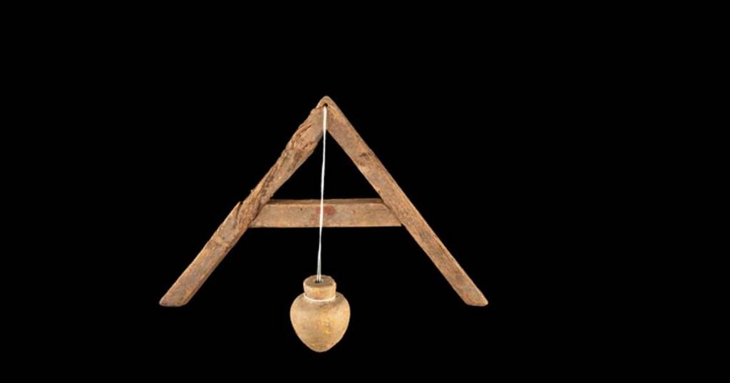 The Pyramids Were Built With&nbsp;Plumb-Bobs